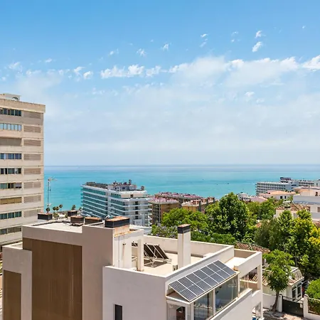 Beautiful Mediterranean Views In トレモリノス
