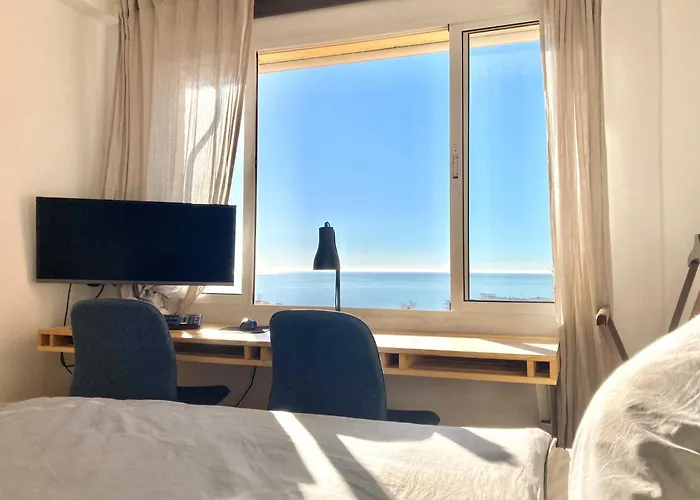 Beautiful Mediterranean Views In Apartment Torremolinos
